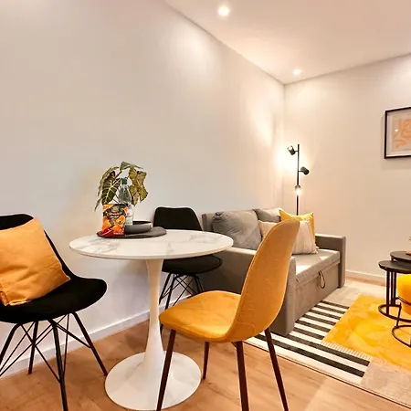 Bellahomes Boutique Studio Mit Klima 5Th Floor Balkon Mit Schlossblick Hanau